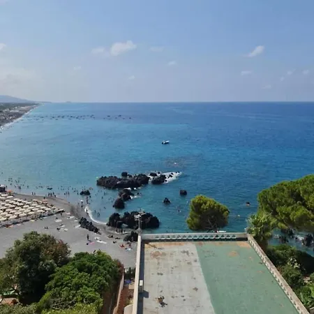 Hébergement de vacances Entony Crous Scalea